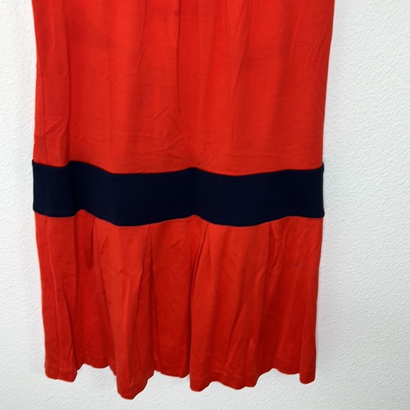 DIANE VON FURTENBERG “Coso" Orange Red& Navy Silk Pleated Dress. Size 8 - Picture 3 of 7